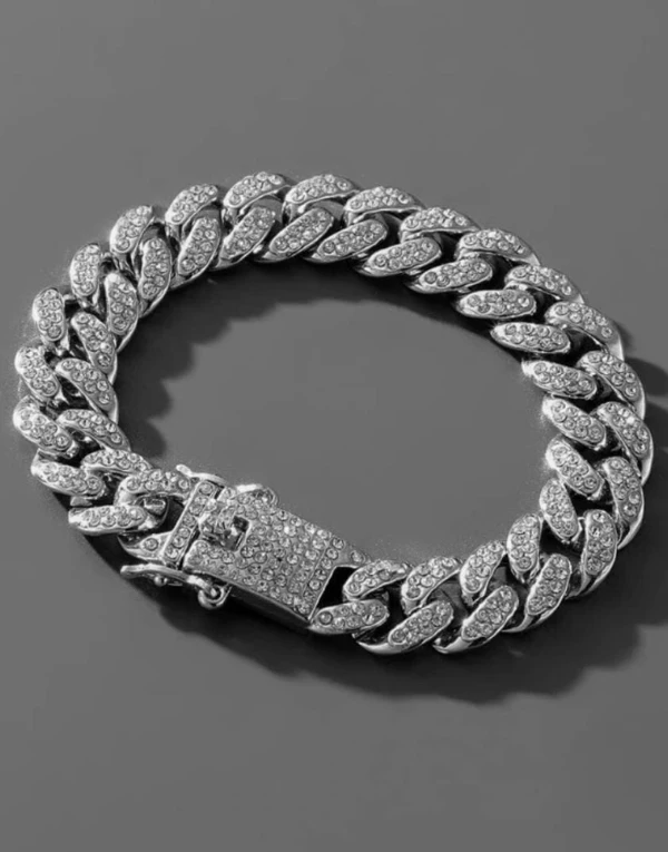 American Diamond